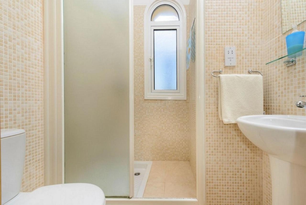 Protaras Villa Athamas Blue ภายนอก รูปภาพ