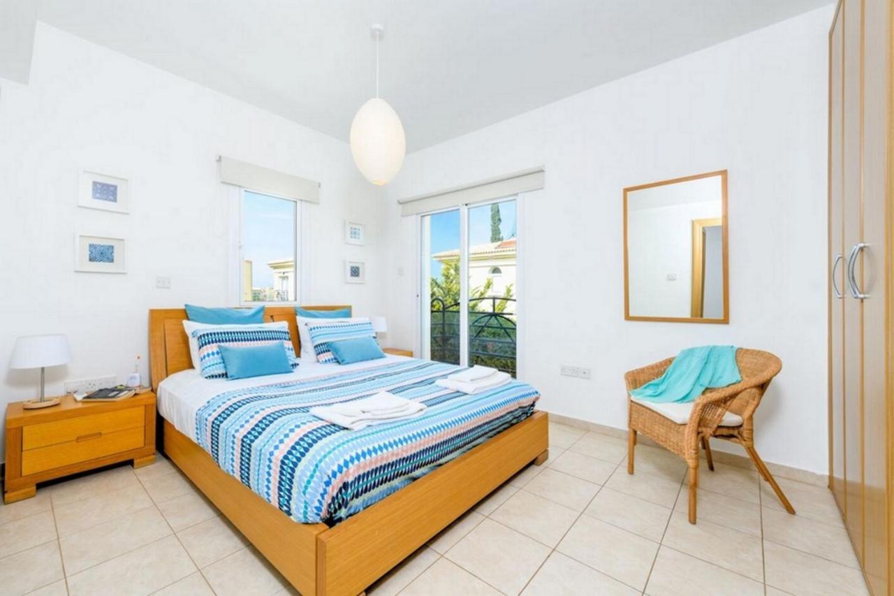 Protaras Villa Athamas Blue ภายนอก รูปภาพ