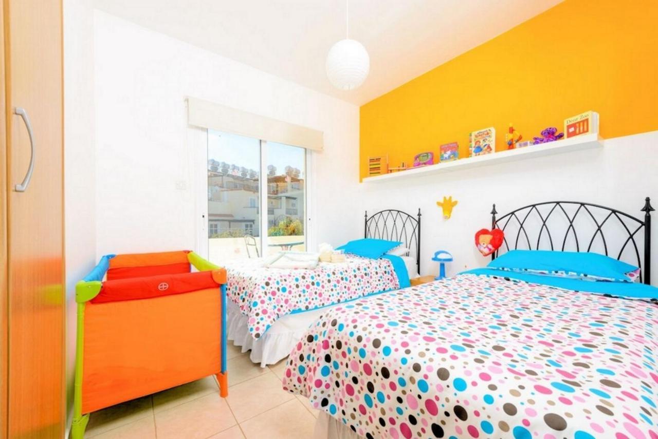 Protaras Villa Athamas Blue ภายนอก รูปภาพ